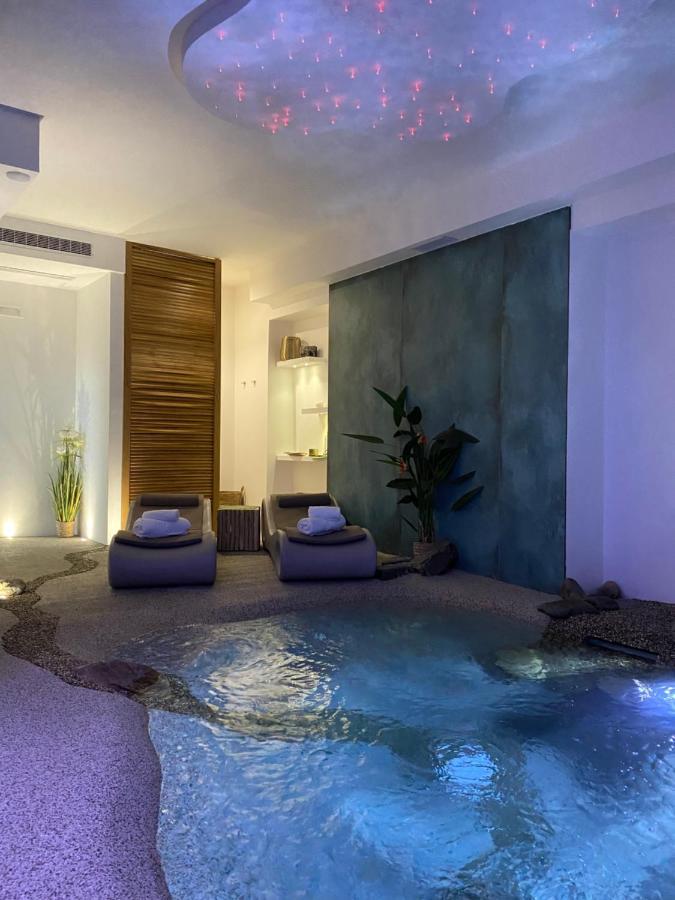 Blue Bay Suite & Spa Агрополи Екстериор снимка