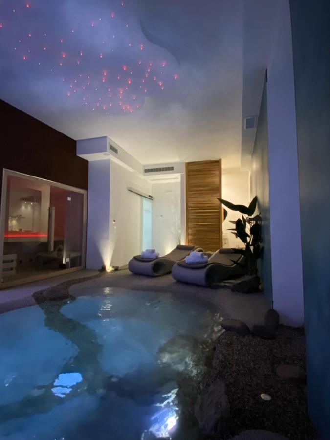 Blue Bay Suite & Spa Агрополи Екстериор снимка