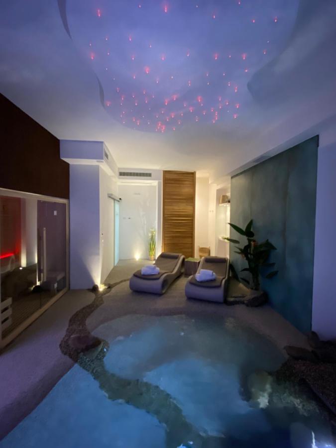 Blue Bay Suite & Spa Агрополи Екстериор снимка