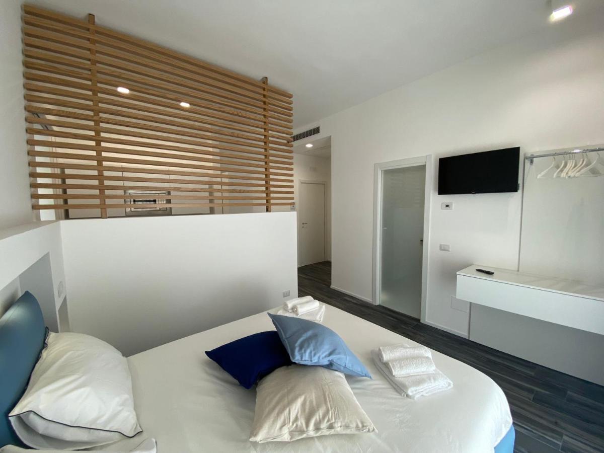 Blue Bay Suite & Spa Агрополи Екстериор снимка